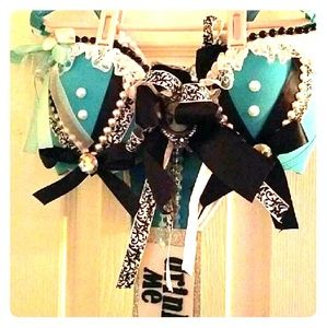 Costume wear ( Sexy Alice in Wonderland)